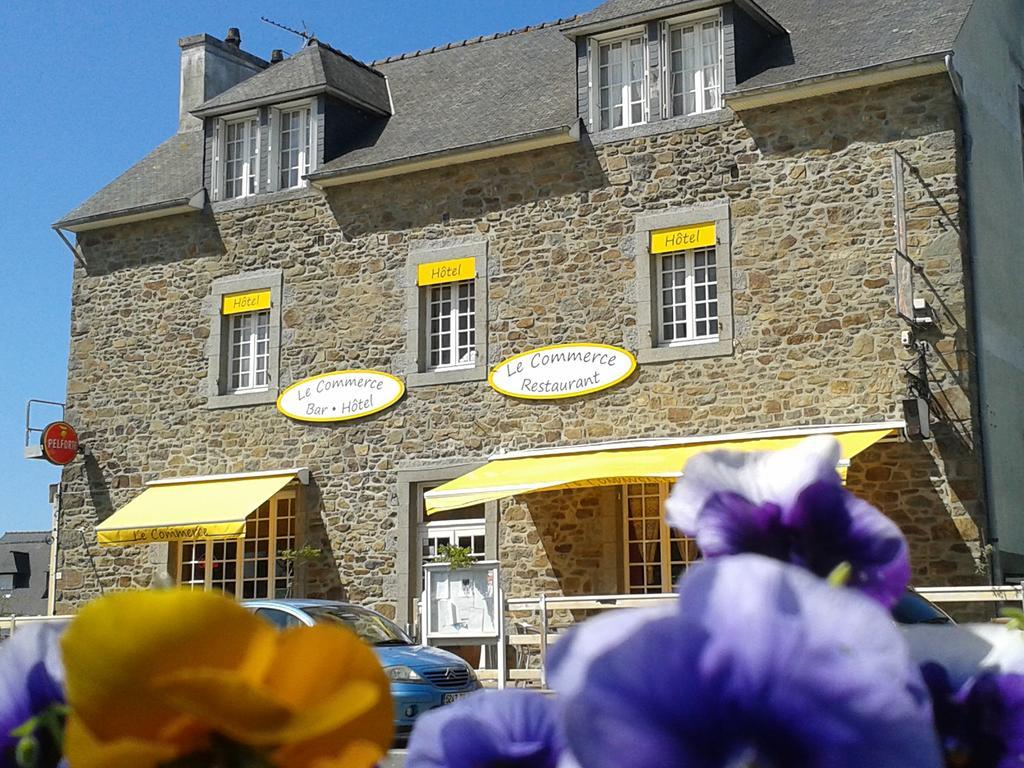 Hotel Restaurant Du Commerce La Gouesnière Dış mekan fotoğraf